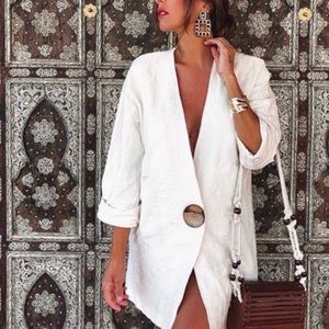 Zara jacket cream w/brown buttons NWT! Medium